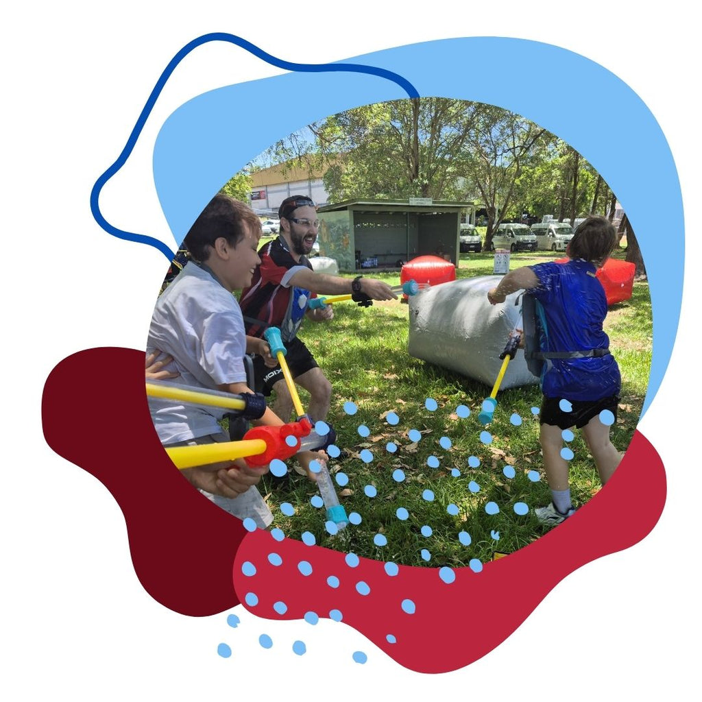 FAMILY: Water Blaster & Vest Set of 4